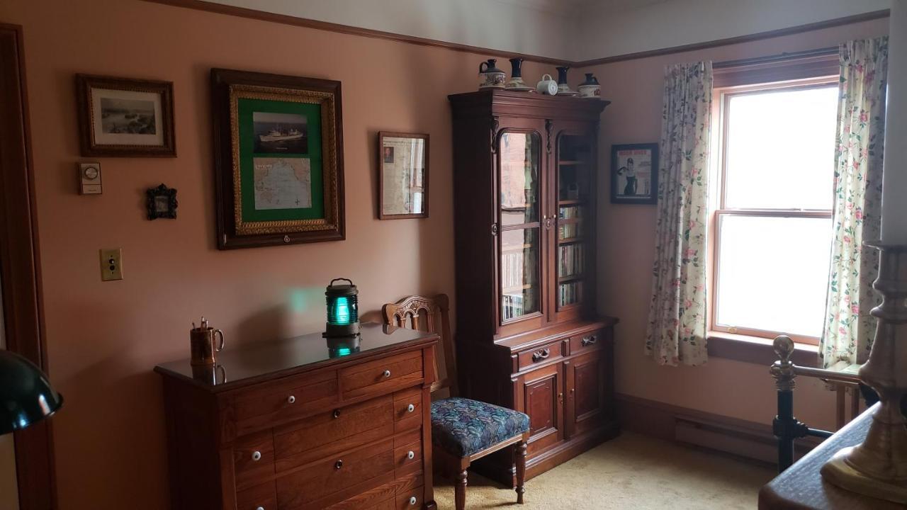 Gower Manor Historic Bed & Breakfast St. John's Kültér fotó